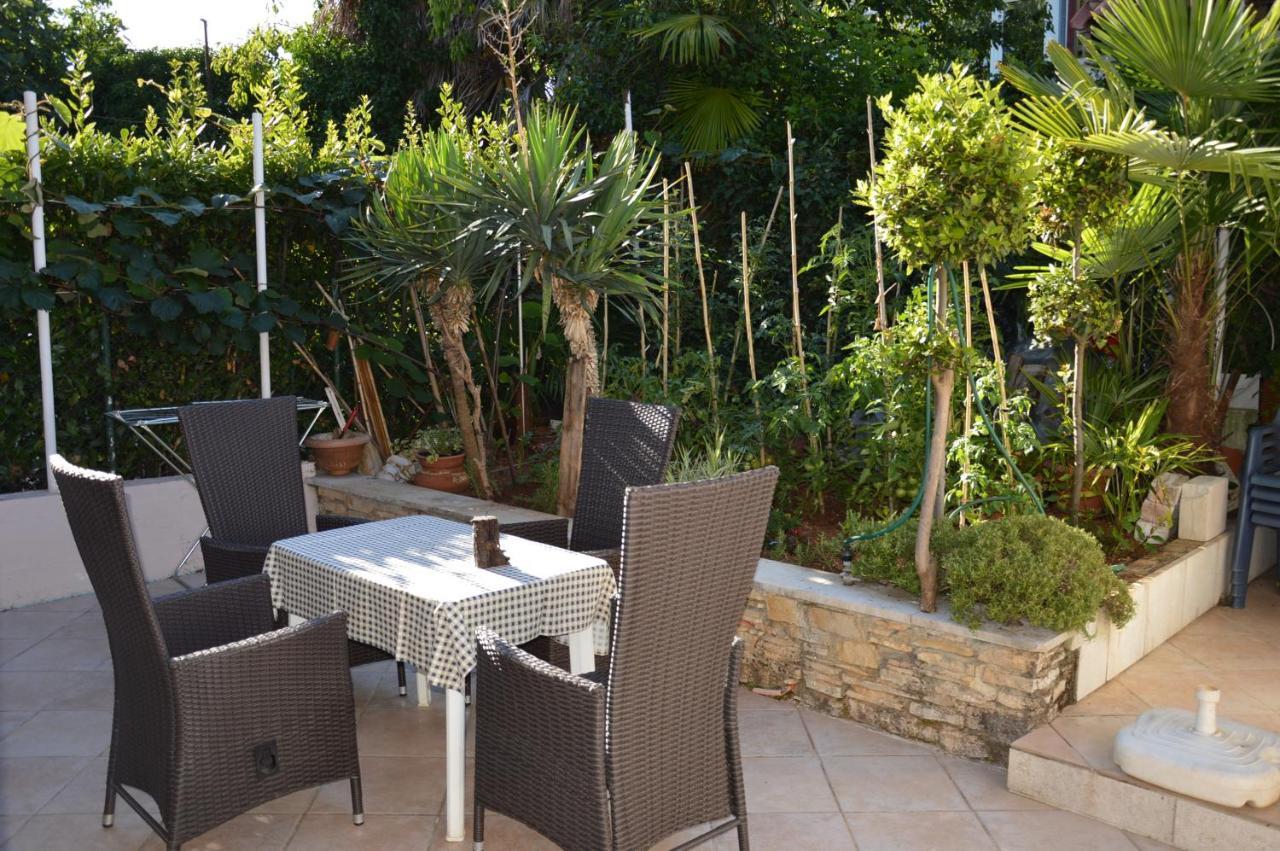 Residence Mira Пореч Экстерьер фото